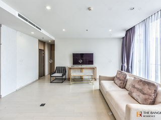 À louer 2 chambres condo à Pathum Wan, Bangkok