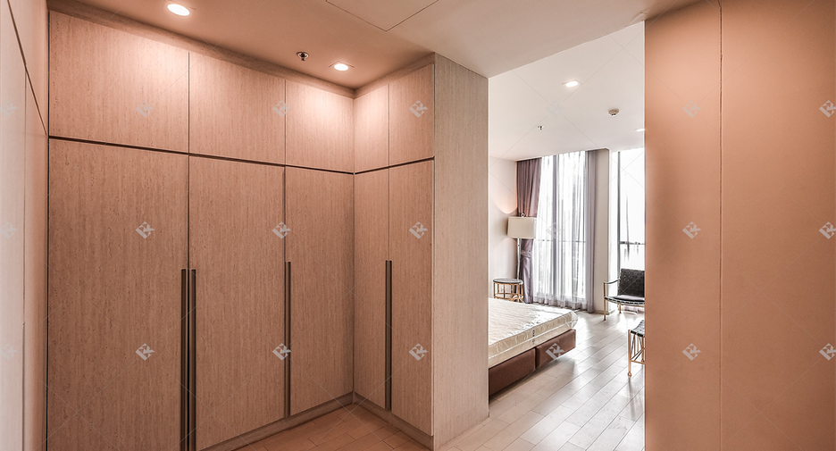 Wohnung zur Miete mit 2 Zimmer in Pathum Wan, Bangkok