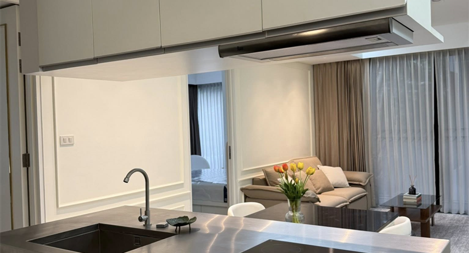 For rent 2 bedrooms condo in Watthana, Bangkok