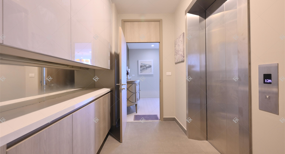 For rent 1 bed condo in Pathum Wan, Bangkok
