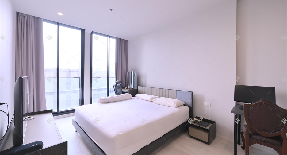 For rent 2 bedrooms condo in Pathum Wan, Bangkok