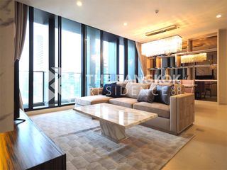 For rent 2 bedrooms condo in Pathum Wan, Bangkok