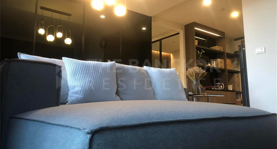 Wohnung zur Miete mit 2 Zimmer in Pathum Wan, Bangkok