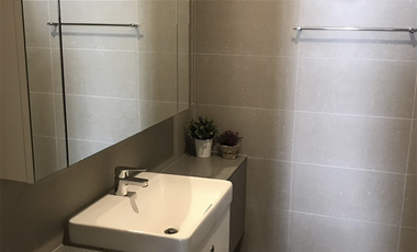 For rent 1 bed condo in Pathum Wan, Bangkok