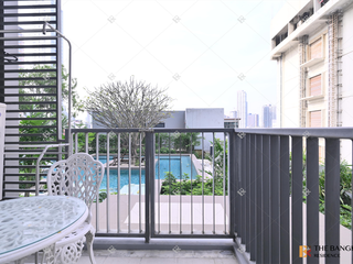 For rent 2 bedrooms condo in Phra Khanong, Bangkok
