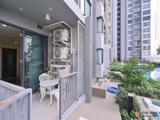 For rent 2 bedrooms condo in Phra Khanong, Bangkok