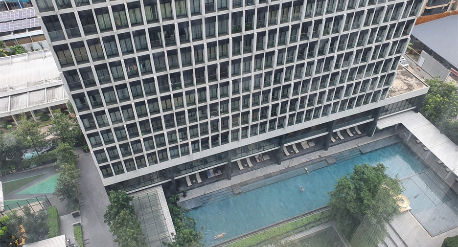 Wohnung zur Miete mit 2 Zimmer in Pathum Wan, Bangkok