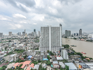 For rent 3 bedrooms condo in Bang Kho Laem, Bangkok