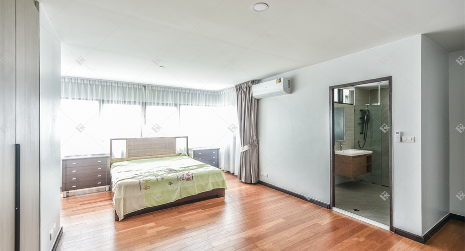 Condo en alquiler de 3 habitaciones en Sathon, Bangkok