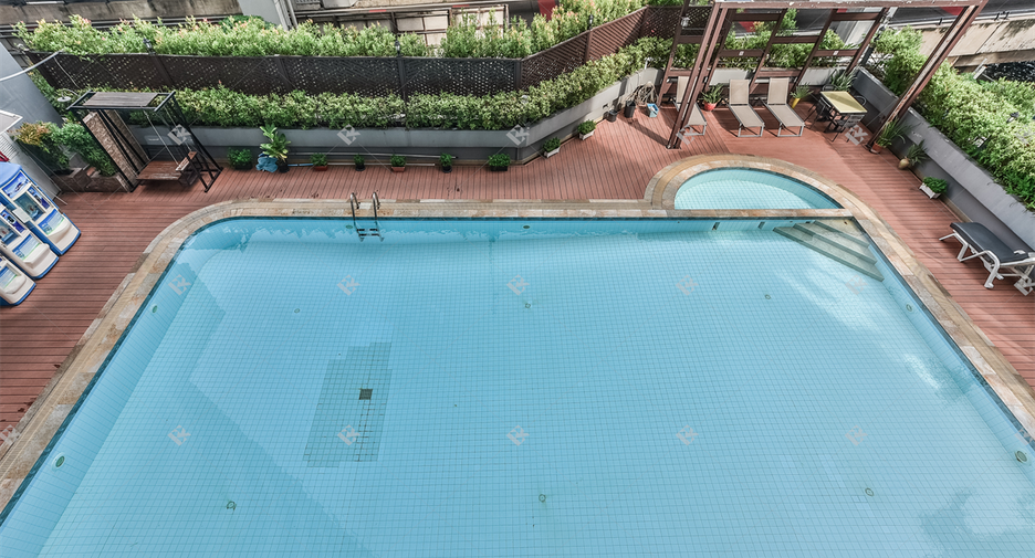 À louer 2 chambres condo à Watthana, Bangkok