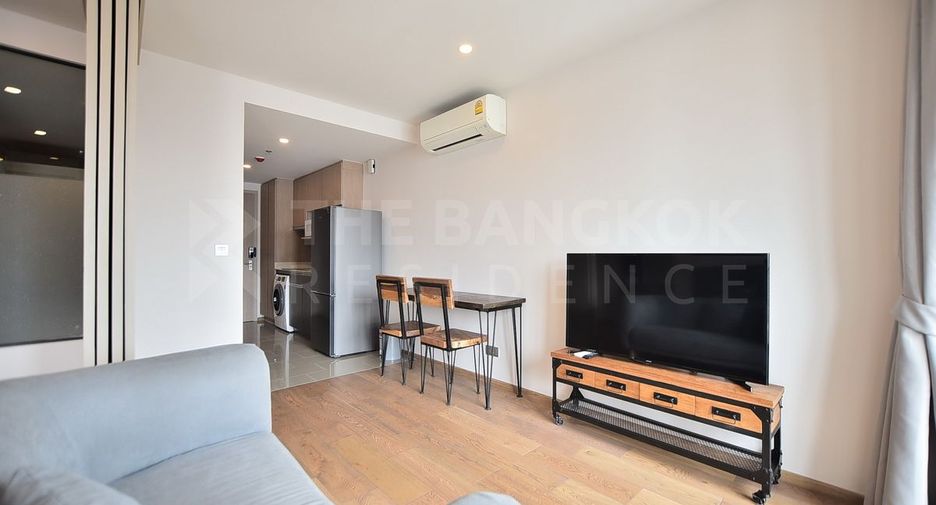 For rent 1 bed condo in Pathum Wan, Bangkok