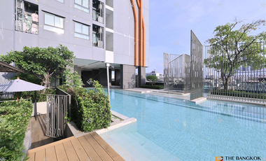 For rent 2 bedrooms condo in Phra Khanong, Bangkok