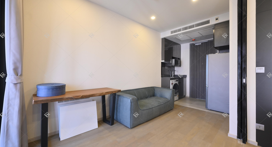 Condo en alquiler de 1 habitaciones en Khlong Toei, Bangkok
