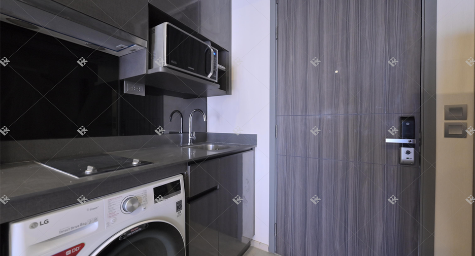 Condo en alquiler de 1 habitaciones en Khlong Toei, Bangkok