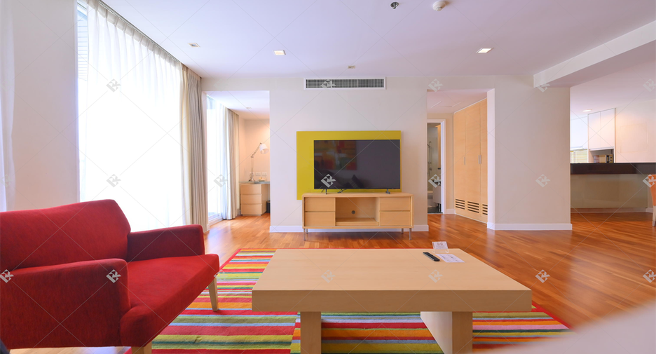 Wohnung zur Miete mit 3 Zimmer in Pathum Wan, Bangkok