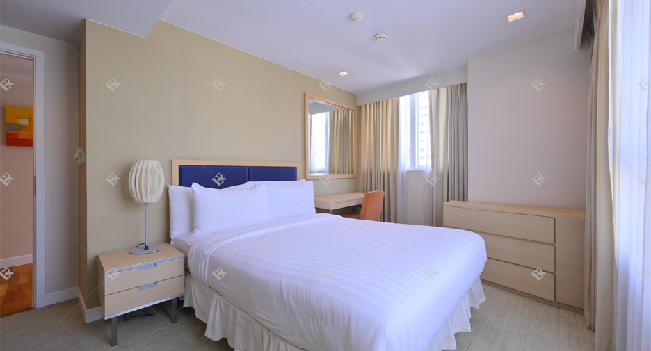 Wohnung zur Miete mit 3 Zimmer in Pathum Wan, Bangkok