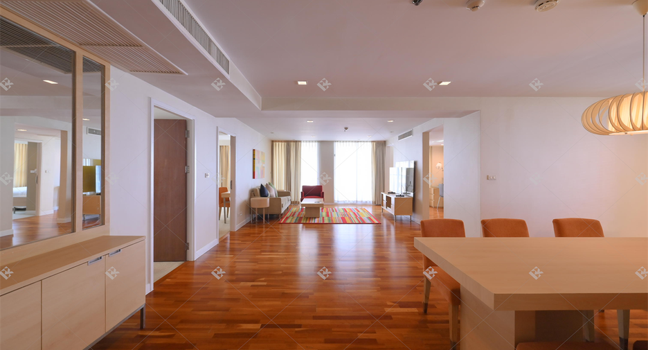 Wohnung zur Miete mit 3 Zimmer in Pathum Wan, Bangkok