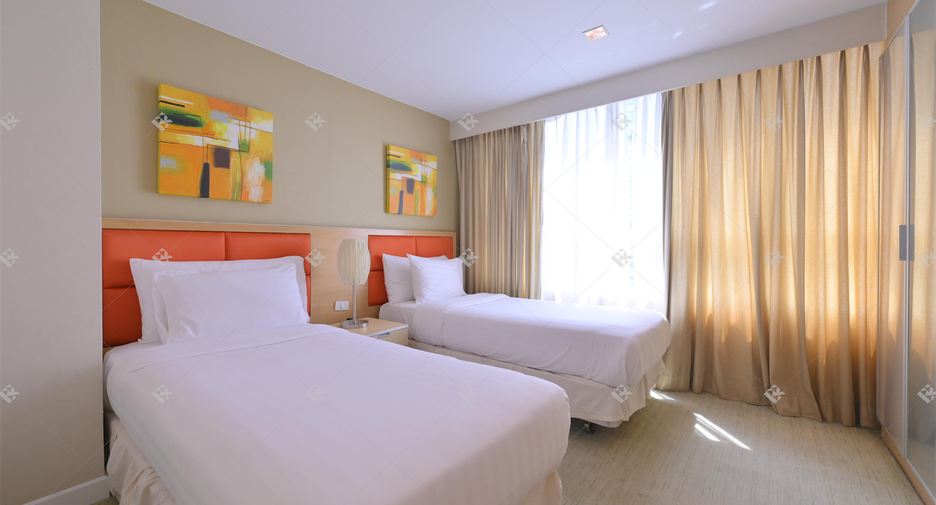 Wohnung zur Miete mit 3 Zimmer in Pathum Wan, Bangkok