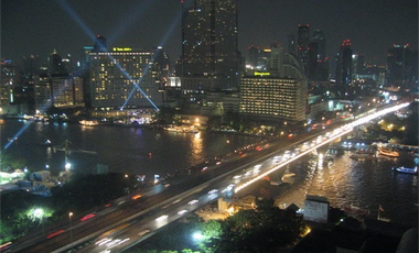 For rent 3 ベッドルーム condo in Sathon, Bangkok