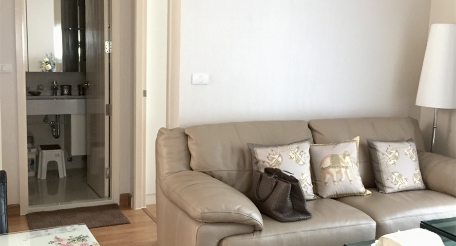 Wohnung zur Miete mit 2 Zimmer in Phra Khanong, Bangkok