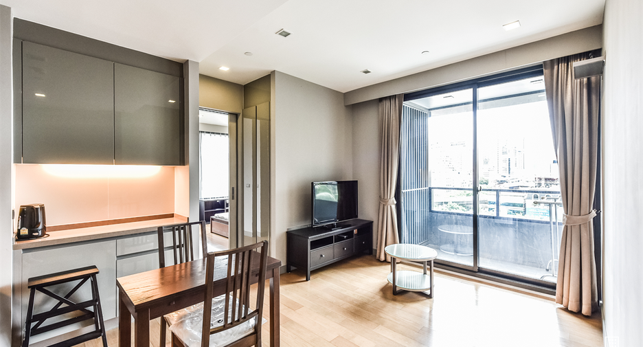 For rent 1 Beds condo in Bang Rak, Bangkok