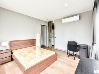 Condo en alquiler de 1 habitaciones en Bang Rak, Bangkok