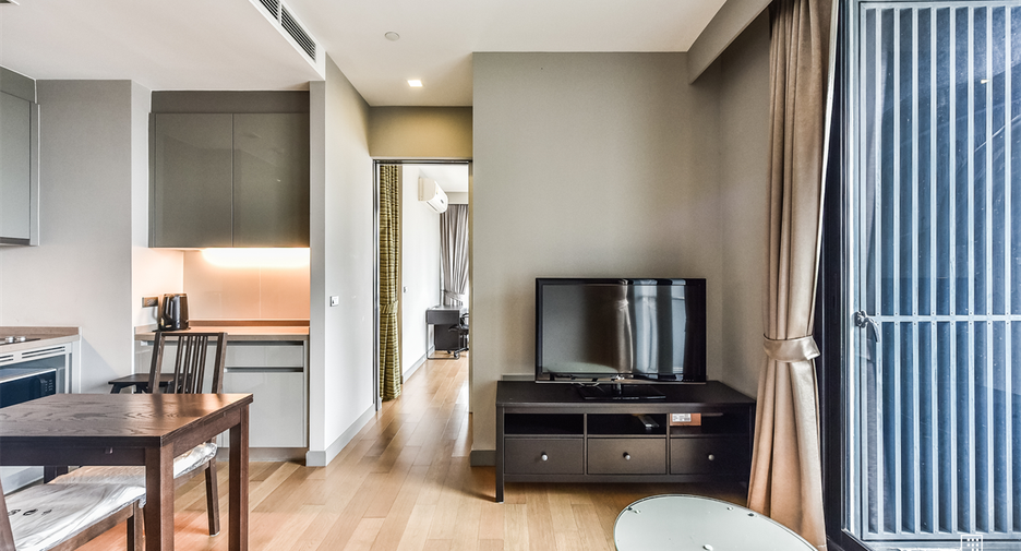 For rent 1 Beds condo in Bang Rak, Bangkok