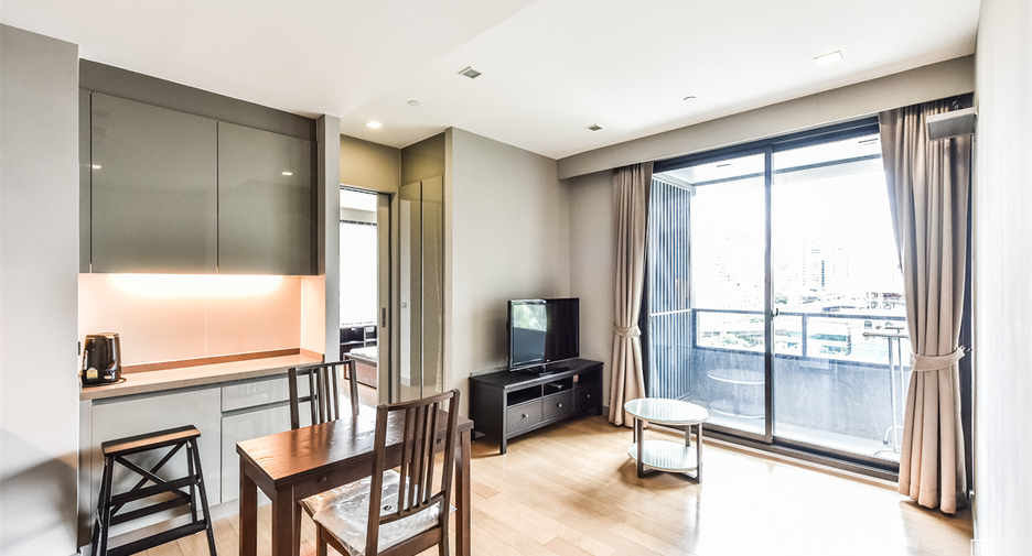 For rent 1 Beds condo in Bang Rak, Bangkok