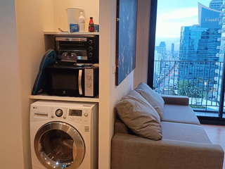 Wohnung zur Miete mit 2 Zimmer in Watthana, Bangkok