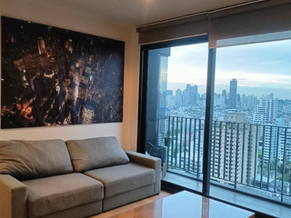 Wohnung zur Miete mit 2 Zimmer in Watthana, Bangkok