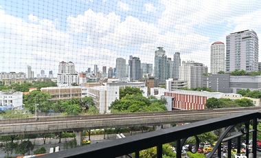 Condo en alquiler de 1 habitaciones en Khlong Toei, Bangkok