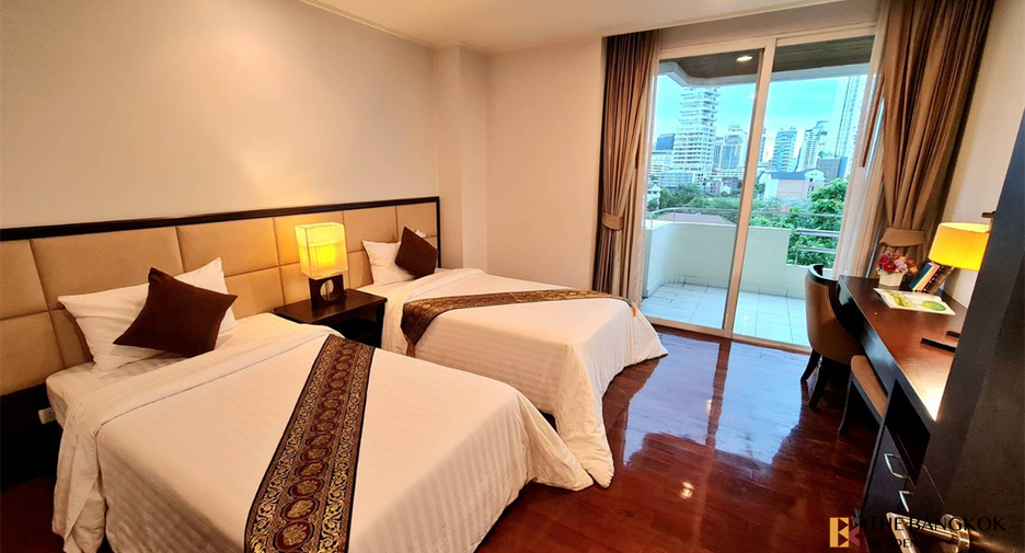 À louer 2 chambres condo à Watthana, Bangkok