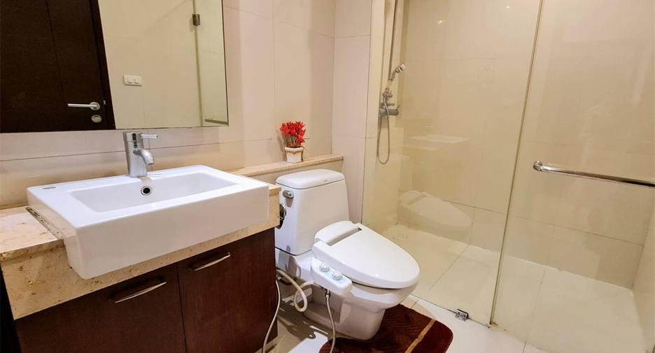 À louer 2 chambres condo à Watthana, Bangkok