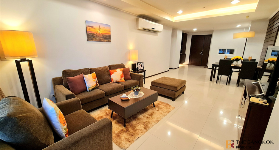 À louer 2 chambres condo à Watthana, Bangkok