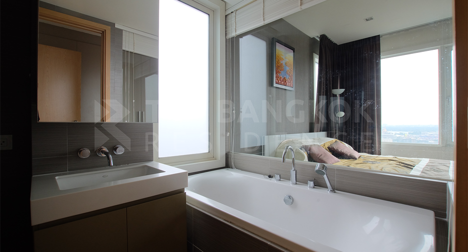 Wohnung zur Miete mit 2 Zimmer in Khlong Toei, Bangkok