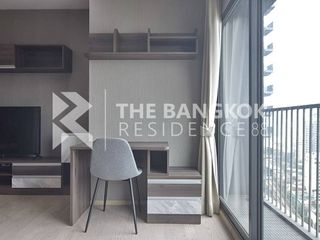 Condo en alquiler de 1 habitaciones en Khlong Toei, Bangkok
