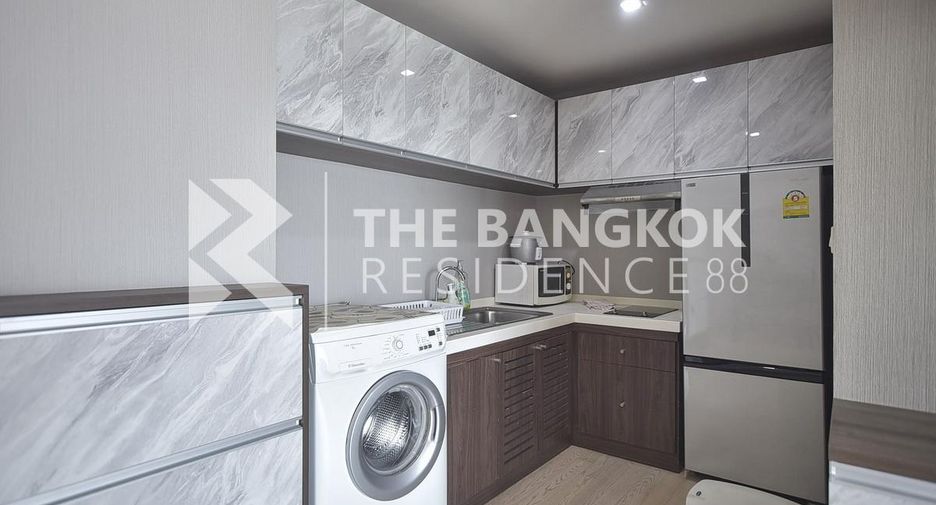 Condo en alquiler de 1 habitaciones en Khlong Toei, Bangkok
