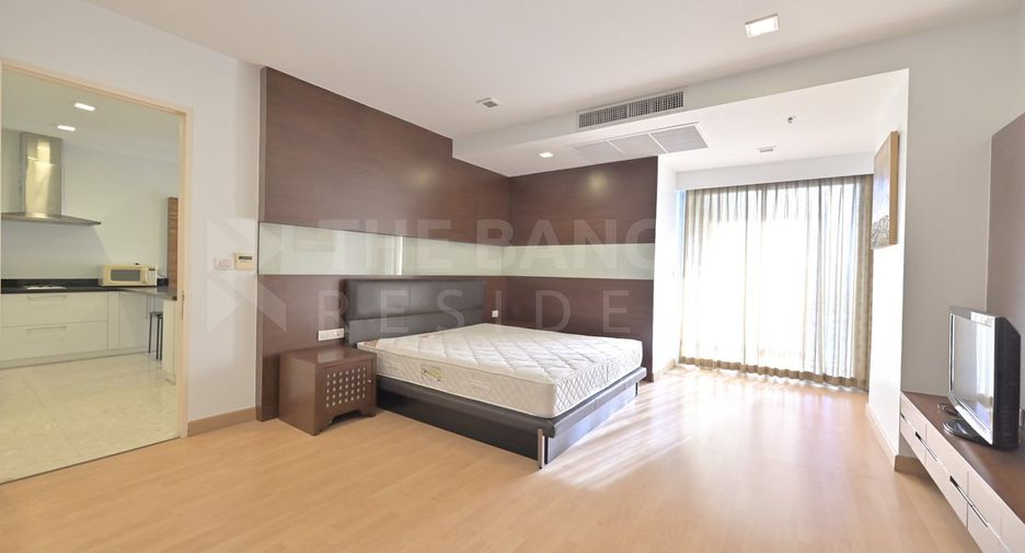 Condo en alquiler de 2 habitaciones en Khlong Toei, Bangkok