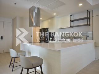 Wohnung zur Miete mit 2 Zimmer in Khlong Toei, Bangkok