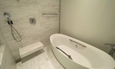 For rent 2 ベッドルーム condo in Pathum Wan, Bangkok