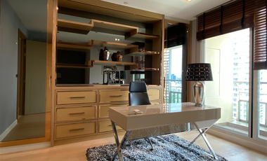 For rent 4 bedrooms condo in Khlong Toei, Bangkok
