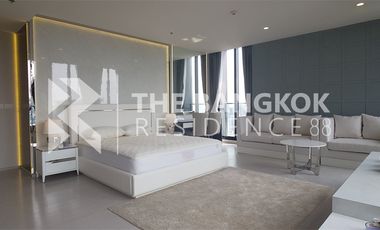À louer 3 chambres condo à Pathum Wan, Bangkok