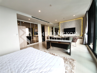 À louer 3 chambres condo à Pathum Wan, Bangkok
