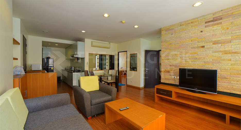 For rent 2 bedrooms condo in Khlong Toei, Bangkok