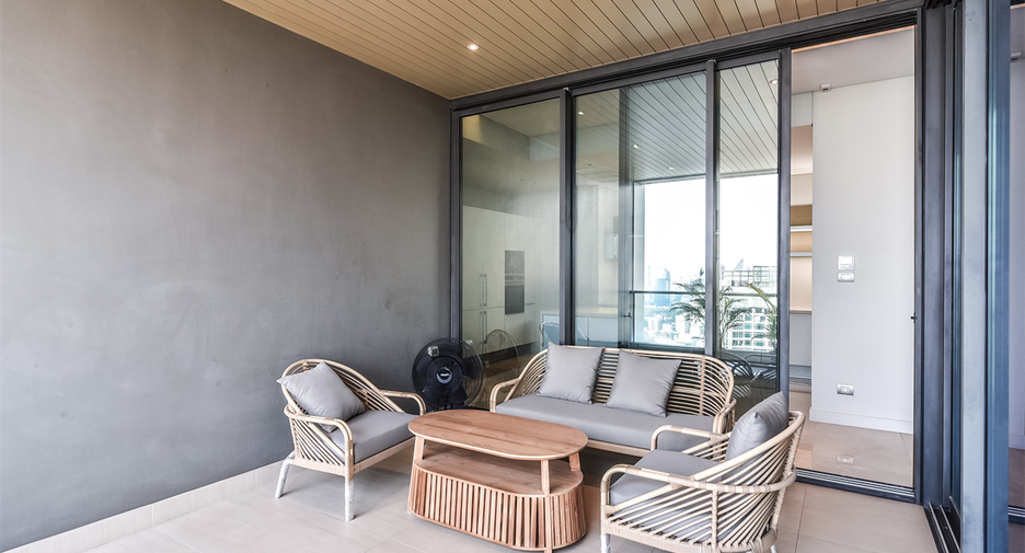 Wohnung zur Miete mit 4 Zimmer in Pathum Wan, Bangkok