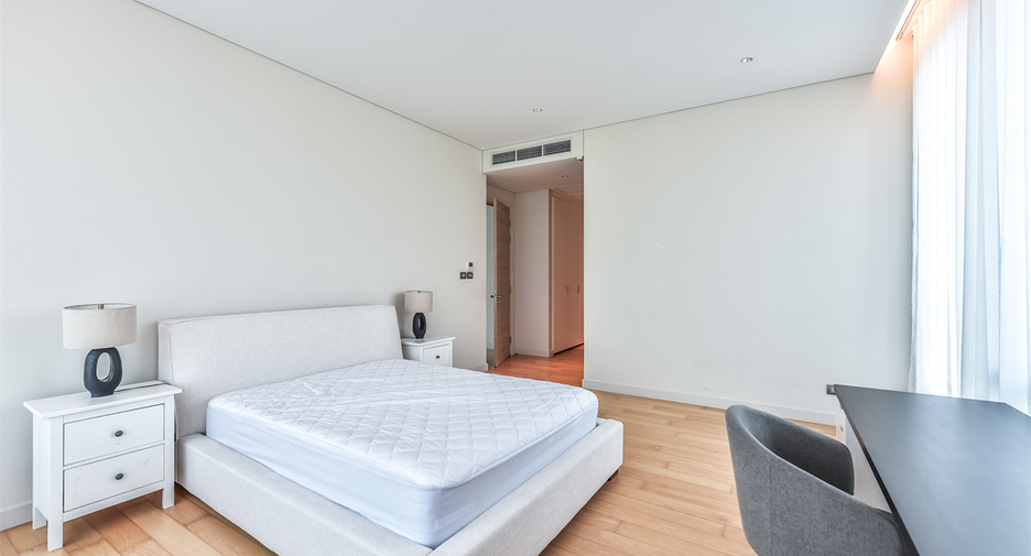 Wohnung zur Miete mit 4 Zimmer in Pathum Wan, Bangkok