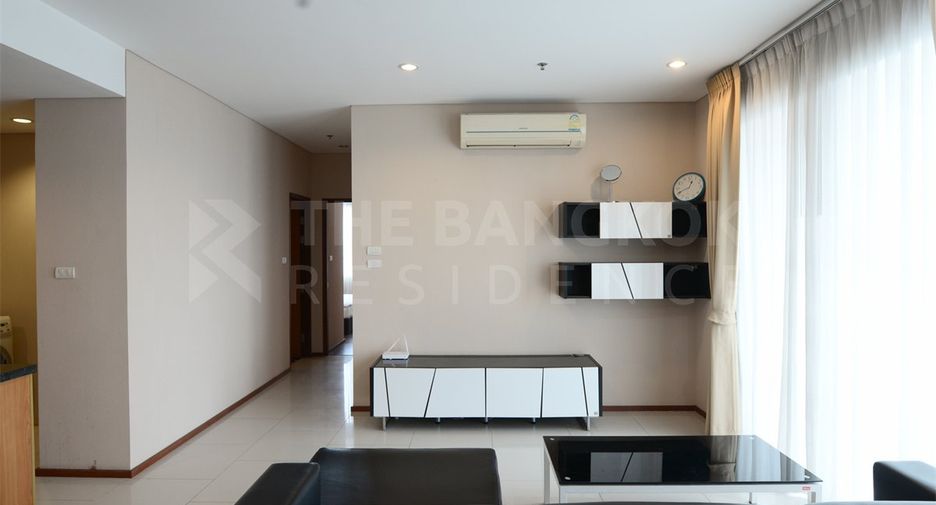 For rent 2 bedrooms condo in Khlong San, Bangkok