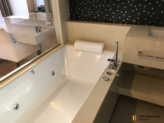 For rent 1 bed condo in Sathon, Bangkok