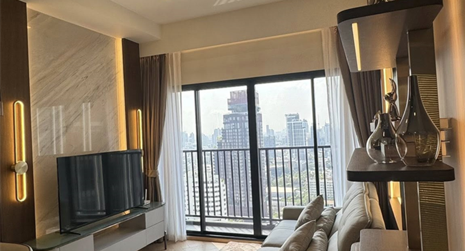 For rent 2 bedrooms condo in Watthana, Bangkok