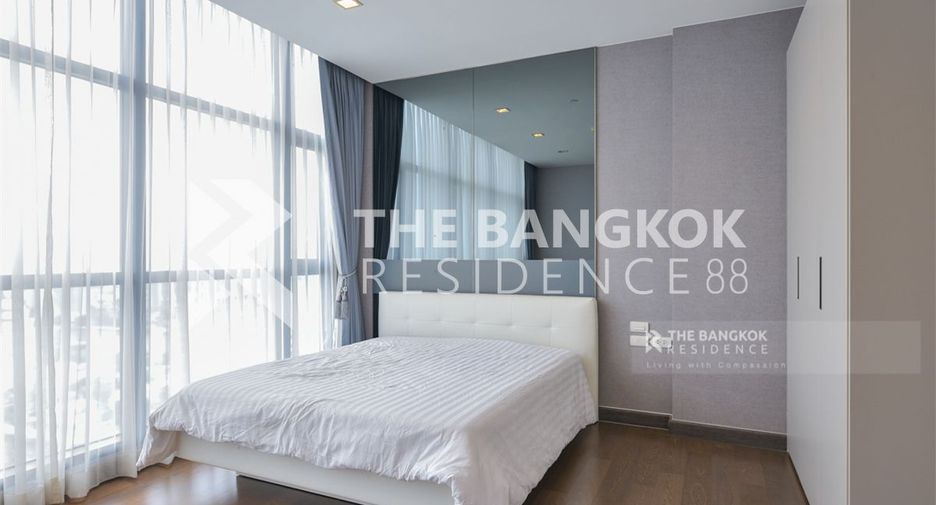 À louer 3 chambres condo à Khlong San, Bangkok